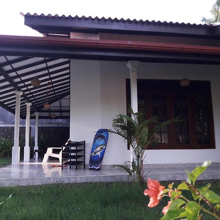 Mango Villa Hikkaduwa Exterior photo