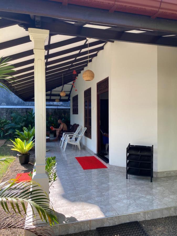 Mango Villa Hikkaduwa Exterior photo