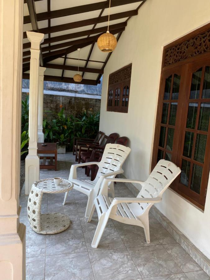 Mango Villa Hikkaduwa Exterior photo